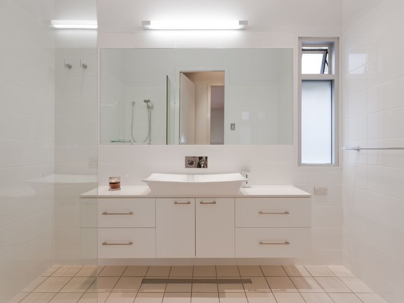 318 Harcourt Street, Newstead QLD 4006