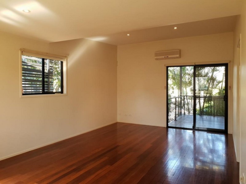 2/56 Mark Street, New Farm QLD 4005