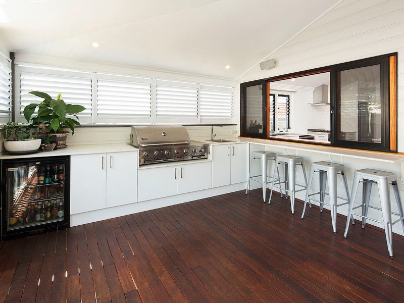 149 Oxlade Drive, New Farm QLD 4005