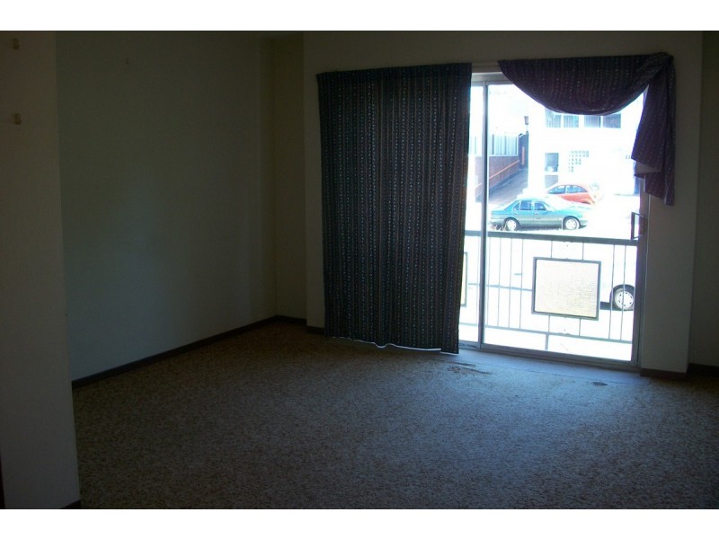 1/27 Grantson Street, Windsor QLD 4030