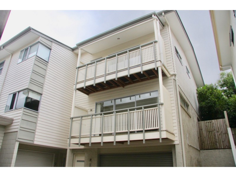 8/2 Hewitt Street, Wilston QLD 4051