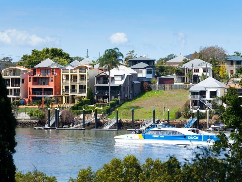 8/148 Oxlade Drive, New Farm QLD 4005