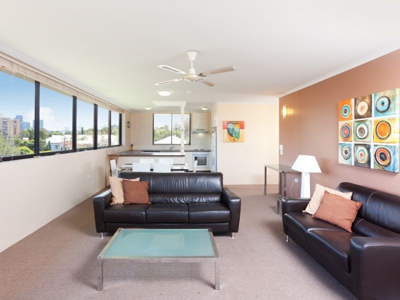 8/148 Oxlade Drive, New Farm QLD 4005