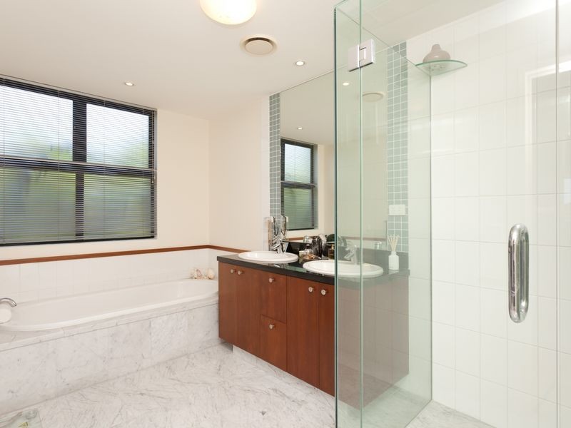 4/75 Macquarie Street, Teneriffe QLD 4005