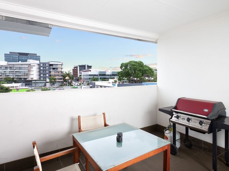 305/1 Ella Street, Newstead QLD 4006