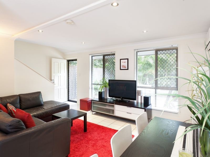 4/79 Annie Street, New Farm QLD 4005