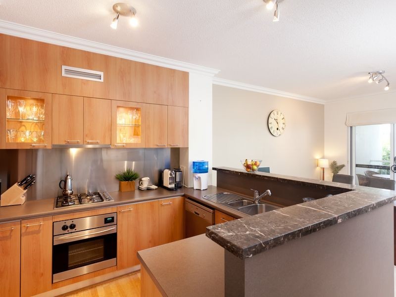 25/6 Merthyr Road, New Farm QLD 4005