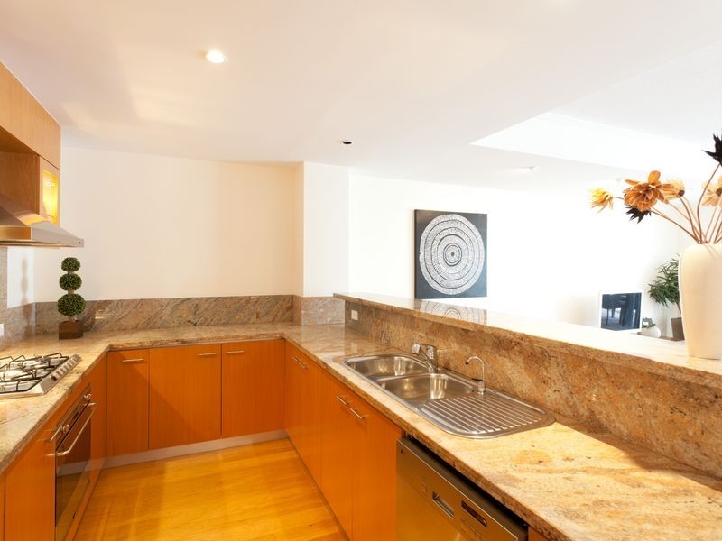 72/6 Merthyr Road, New Farm QLD 4005