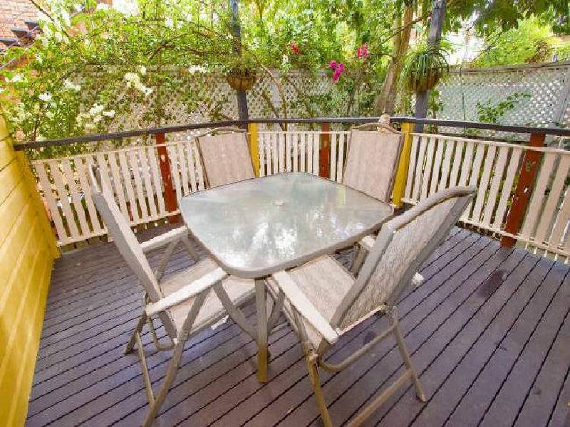 18 Locke Street, New Farm QLD 4005