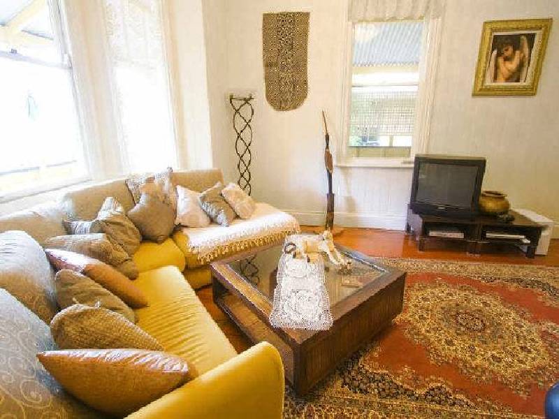 18 Locke Street, New Farm QLD 4005