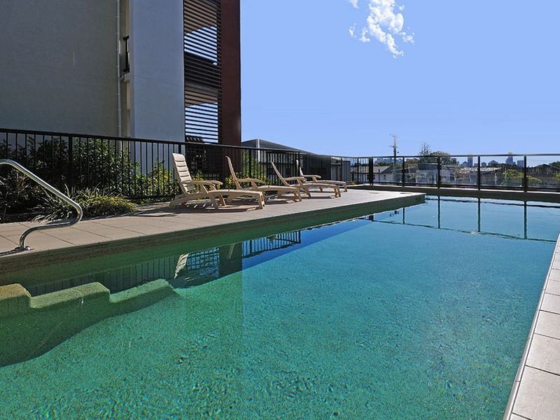 53/15 Kitchener Street, Coorparoo QLD 4151