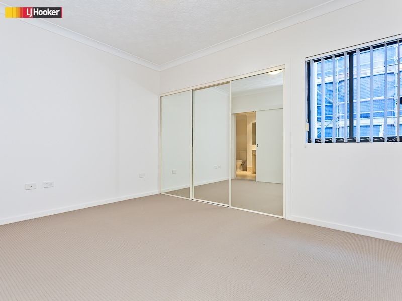 11/120 Commercial Road, Teneriffe QLD 4005