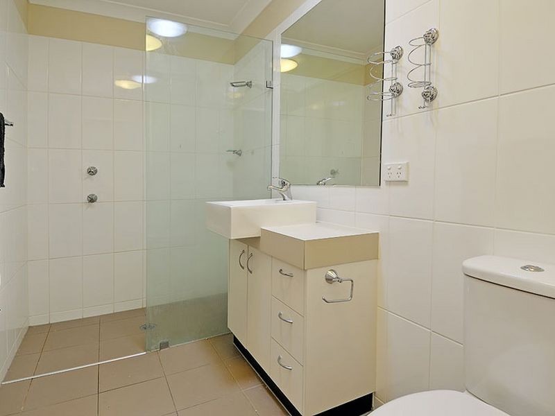 6/4-6 East Street, Camp Hill QLD 4152