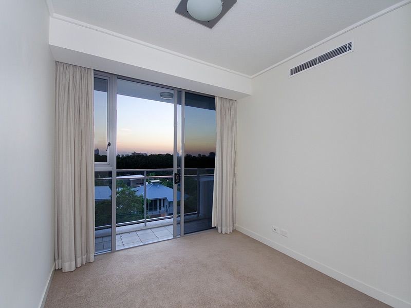 4511/30 Hollins Cres, New Farm QLD 4005