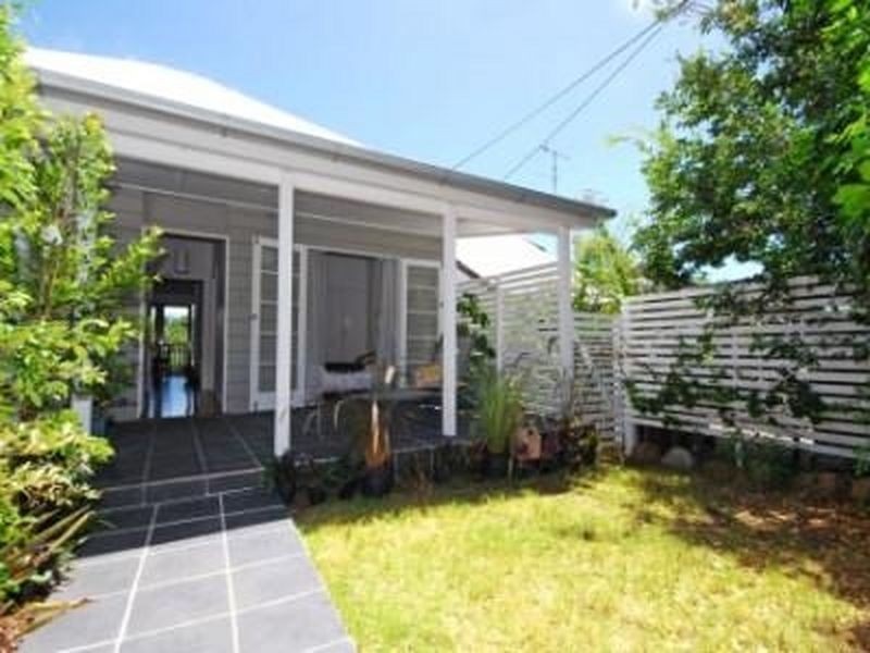 50 Gertrude Street, Highgate Hill QLD 4101