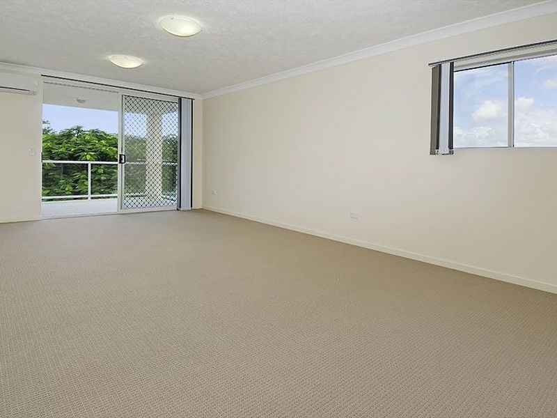 4/3 Amisfield Avenue, Nundah QLD 4012