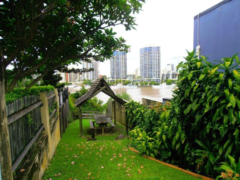 30/119 Moray Street, New Farm QLD 4005