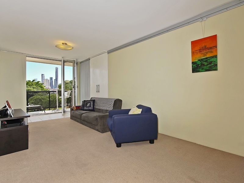 18/304 Harcourt Street, Teneriffe QLD 4005