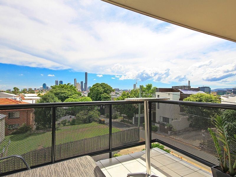 18/304 Harcourt Street, Teneriffe QLD 4005