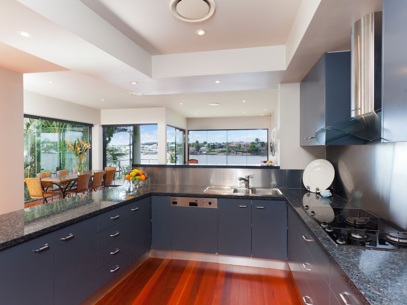 77 Macquarie Street, Teneriffe QLD 4005