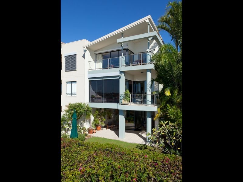 77 Macquarie Street, Teneriffe QLD 4005