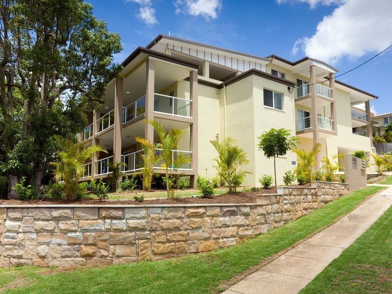 2/2a Barlow Street, Clayfield QLD 4011