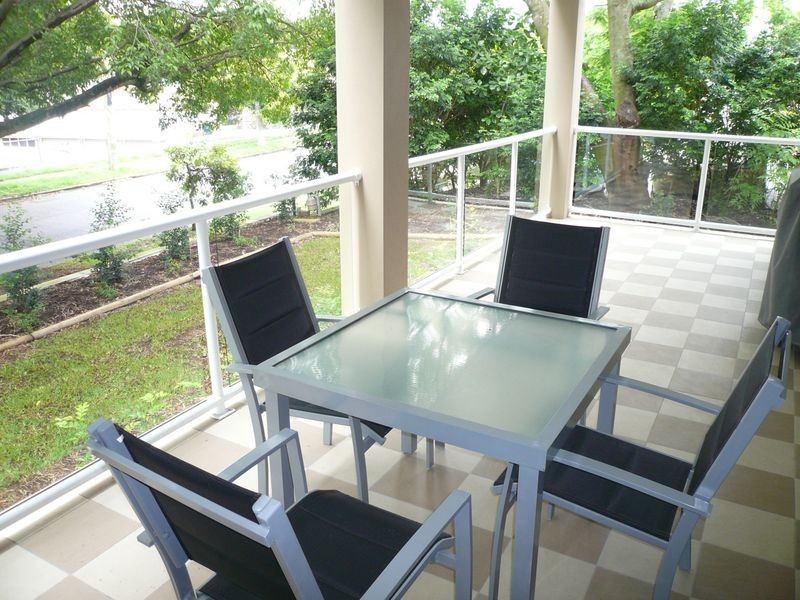 2/2a Barlow Street, Clayfield QLD 4011