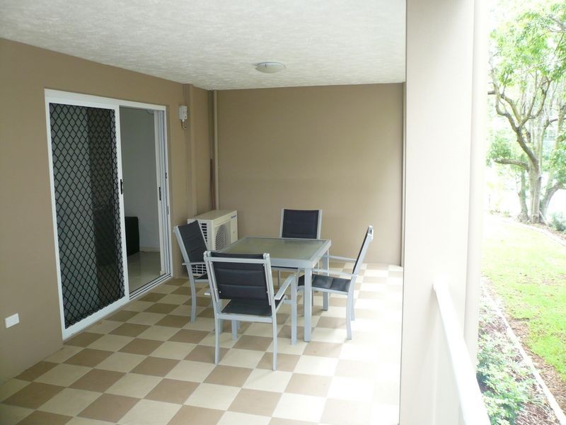 2/2a Barlow Street, Clayfield QLD 4011