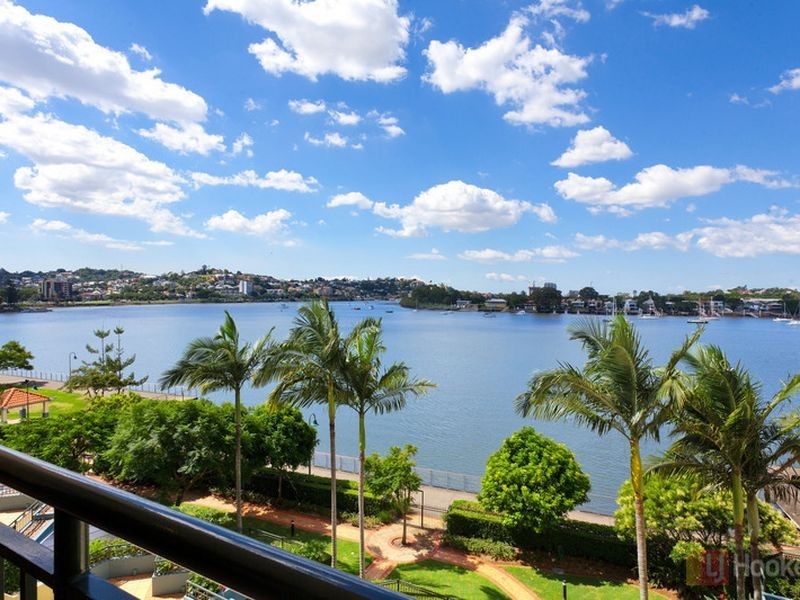407/45c Newstead Terrace, Newstead QLD 4006