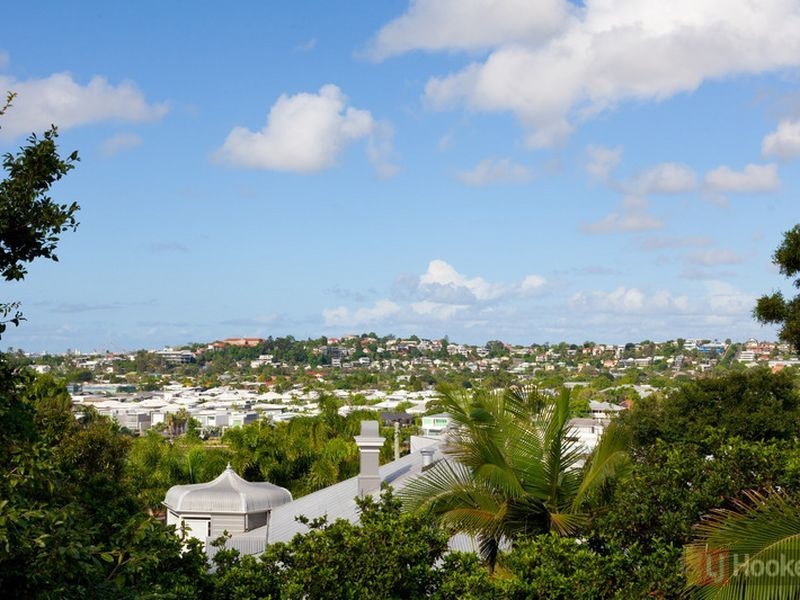 6 Mackellar Street, Teneriffe QLD 4005