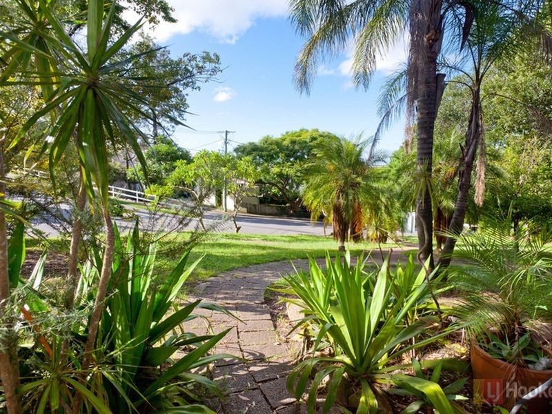 6 Mackellar Street, Teneriffe QLD 4005