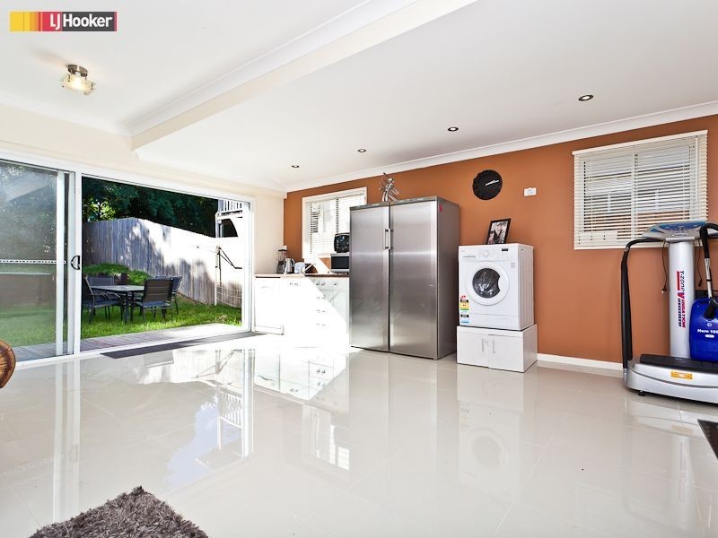 35 Muriel Avenue, Moorooka QLD 4105