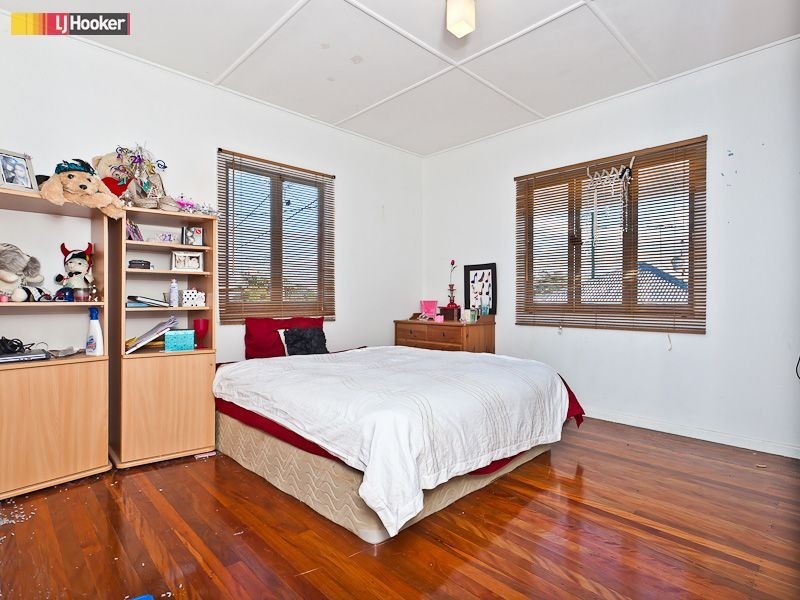 35 Muriel Avenue, Moorooka QLD 4105