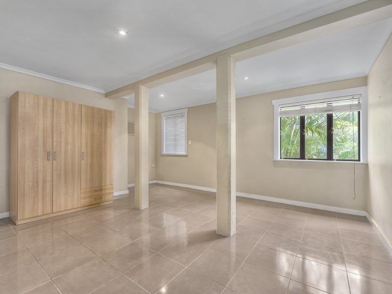 27b Kaye Street, Bardon QLD 4065