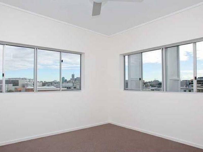 501/19 Masters Street, Newstead QLD 4006