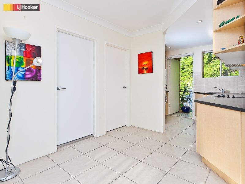 4/111 Moreton Street, New Farm QLD 4005