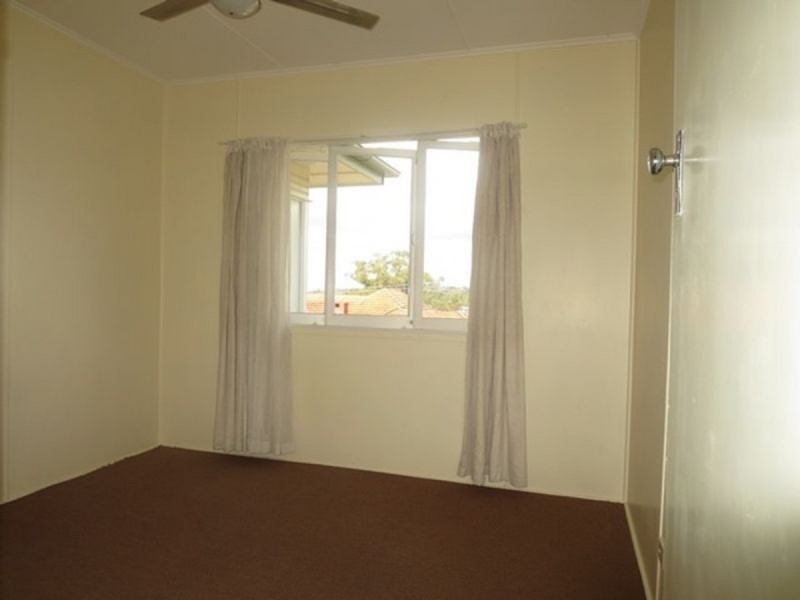 19 Yates Avenue, Ashgrove QLD 4060