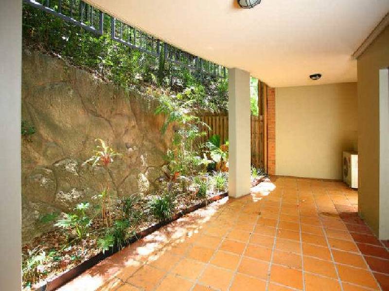 42/68 Beeston Street, Newstead QLD 4006
