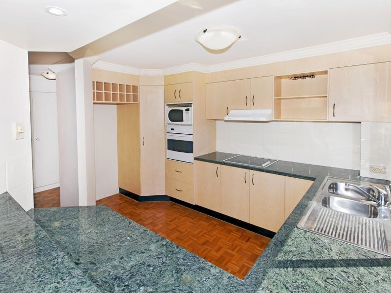 30/19 Dixon Street, New Farm QLD 4005