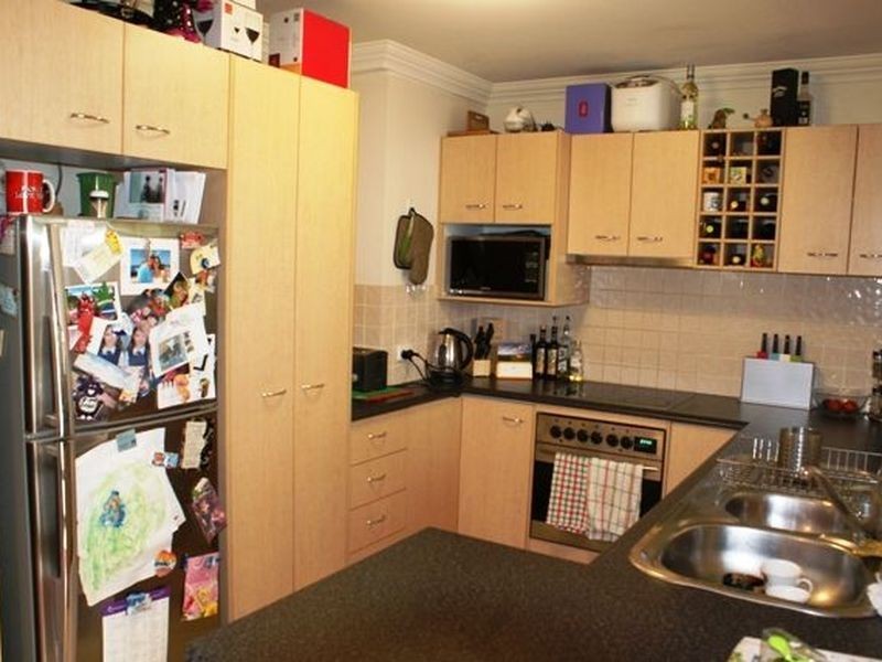 9/125 Allen Street, Hamilton QLD 4007