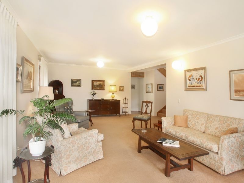 9 Sefton Road, Clayfield QLD 4011