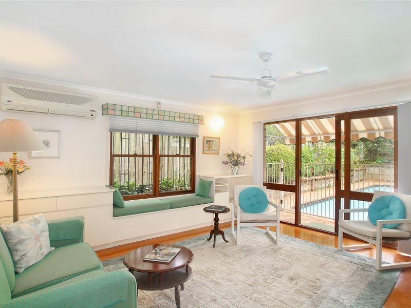 9 Sefton Road, Clayfield QLD 4011