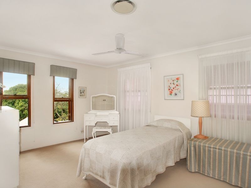 9 Sefton Road, Clayfield QLD 4011