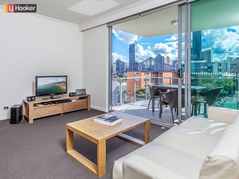 24/75 Barker Street, New Farm QLD 4005