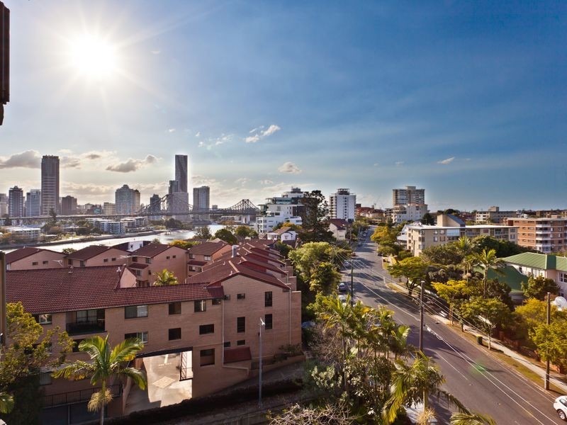 18/133 Moray Street, New Farm QLD 4005