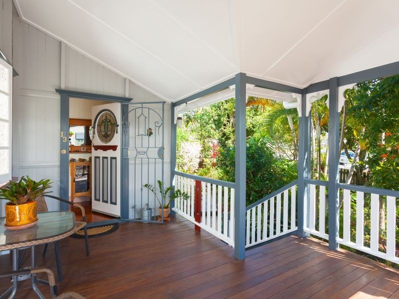 13 Crescent Road, Kelvin Grove QLD 4059