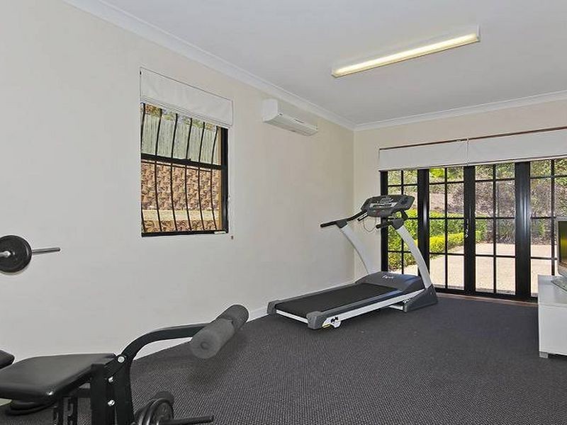 4 Autumnwood Court, Samford Valley QLD 4520