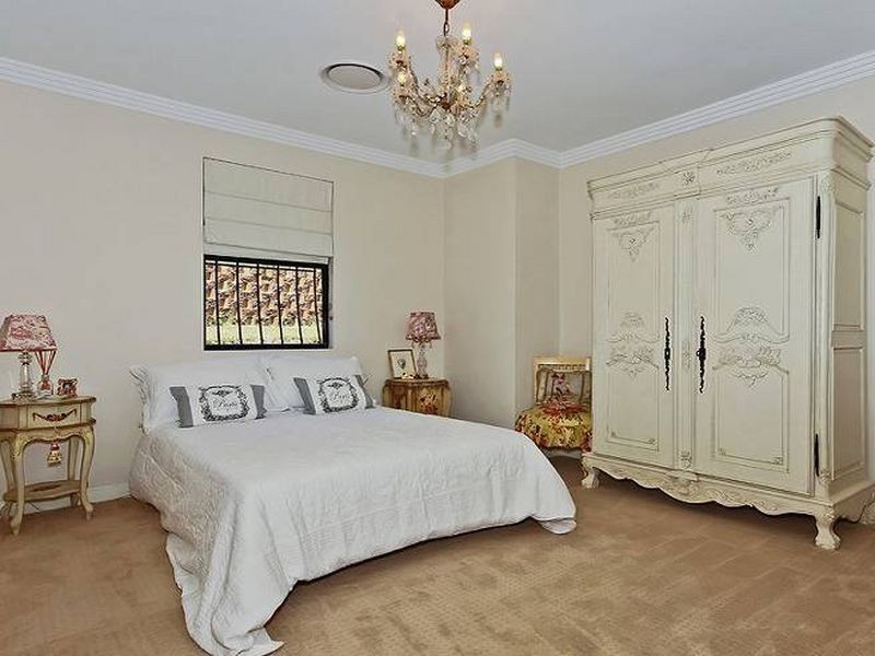 4 Autumnwood Court, Samford Valley QLD 4520