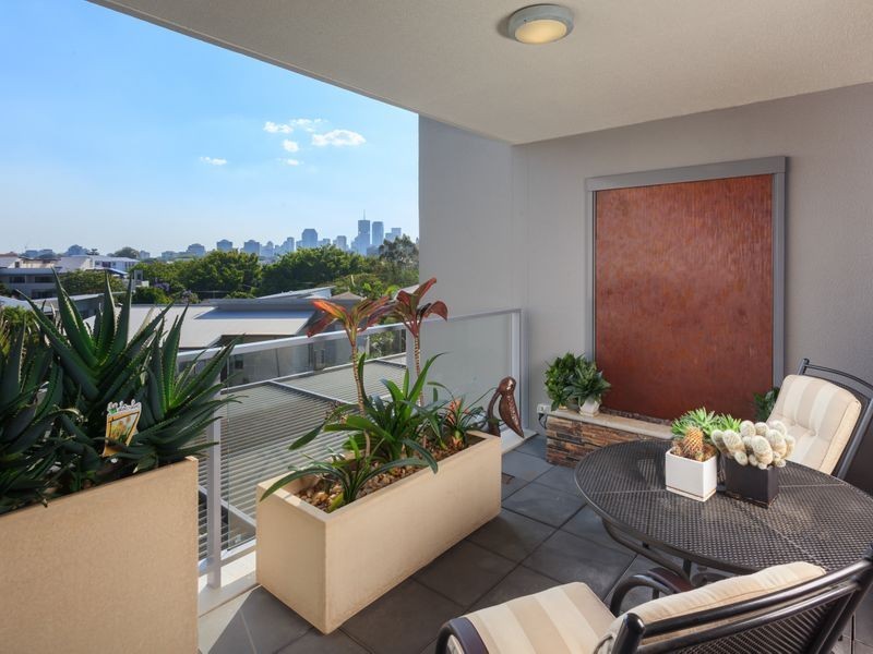 1434/22 Refinery Parade, New Farm QLD 4005