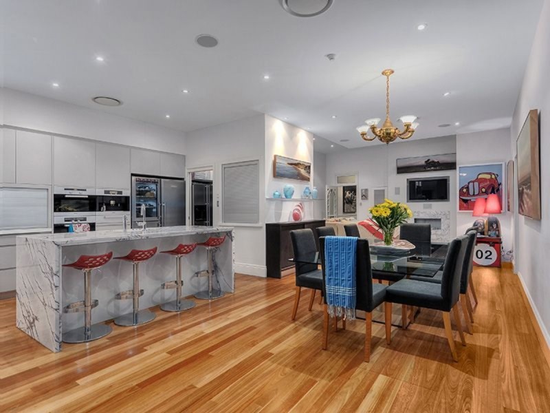 12 Elystan Road, New Farm QLD 4005